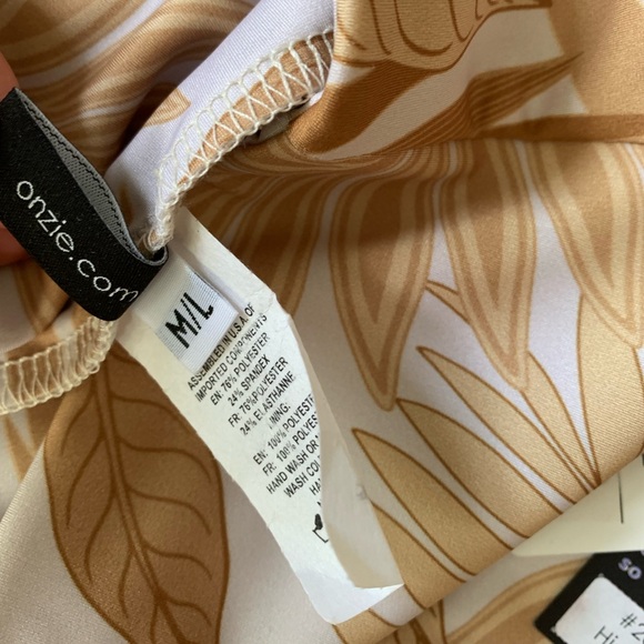 NWT Desert Palm Patterned Tights: Onzie - Picture 12 of 15